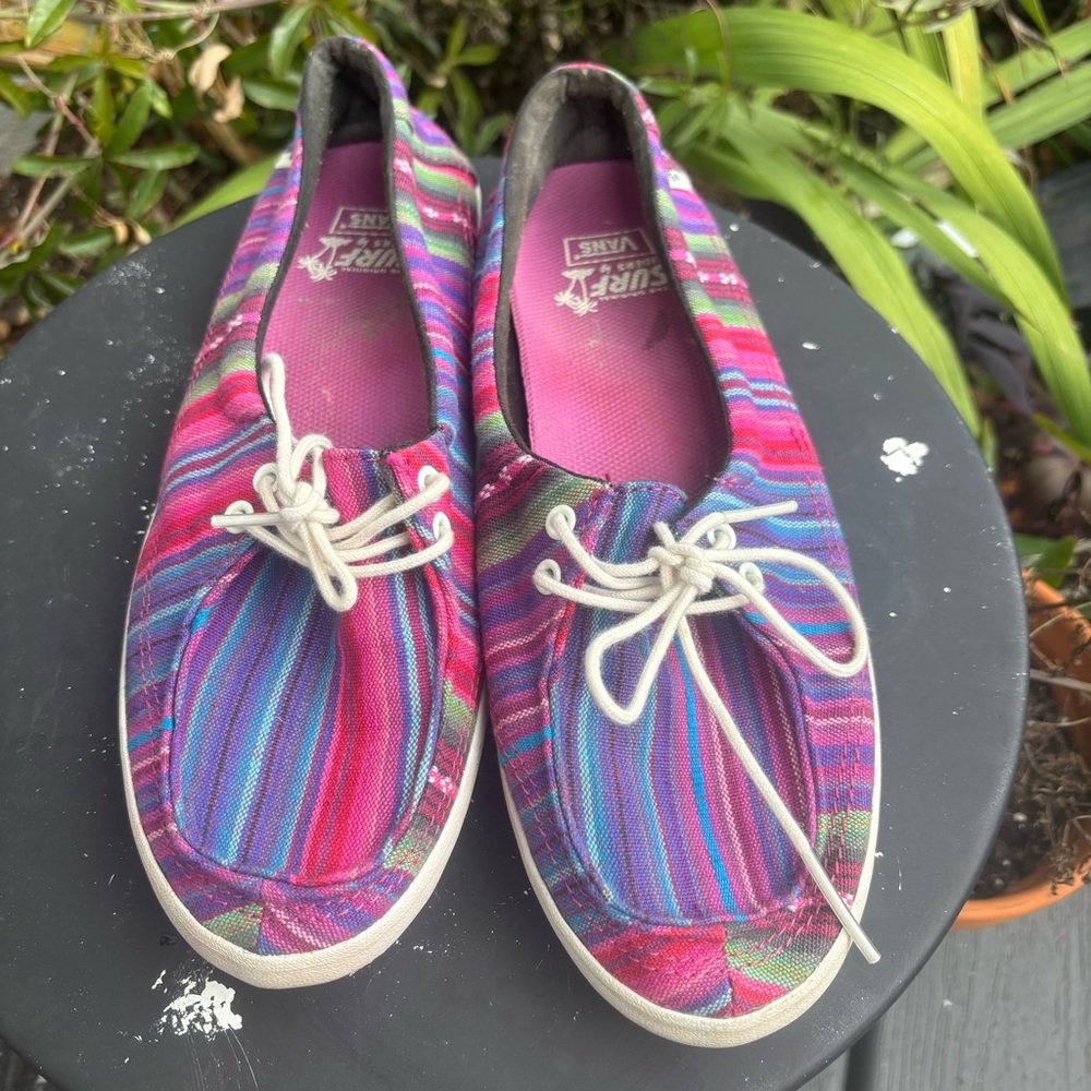 Vans Women's Striped Pink and Blue Flats